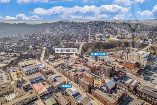 224-Spruce-St-17-Watermark-scaled