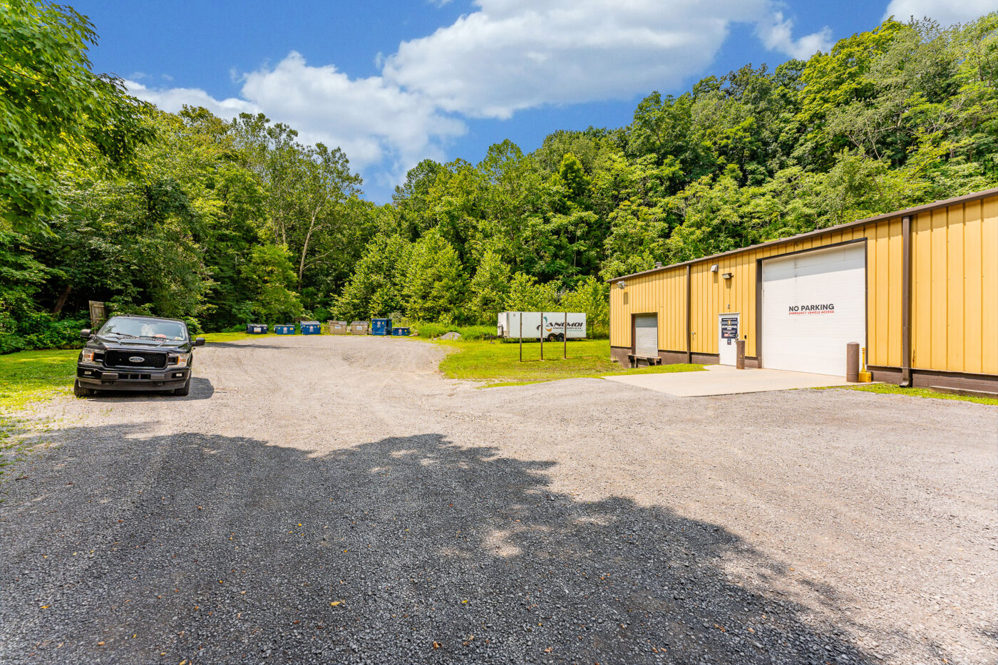 1065 Greeenbag Rd-39
