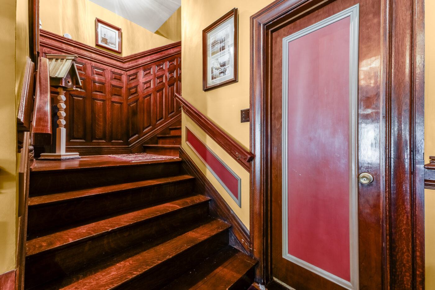 1266 National Pike Hopwood PA-26