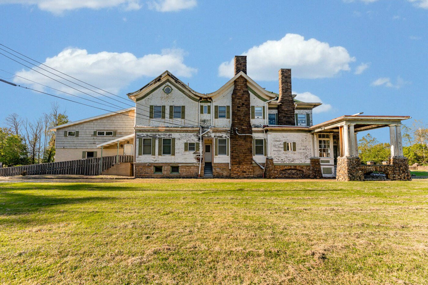 1266 National Pike Hopwood PA-66