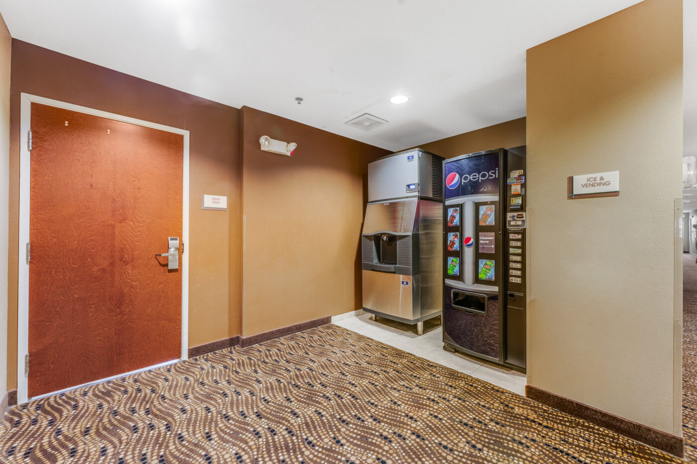 20 Southland - Fairmont-31