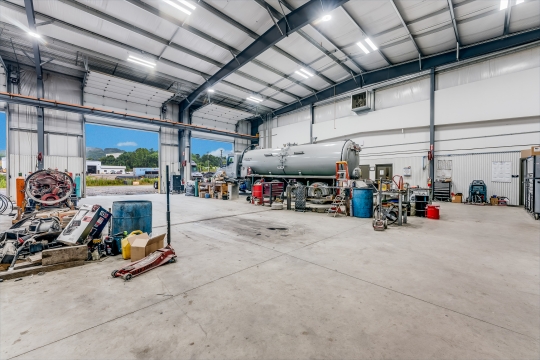 114 Baker Dr-73