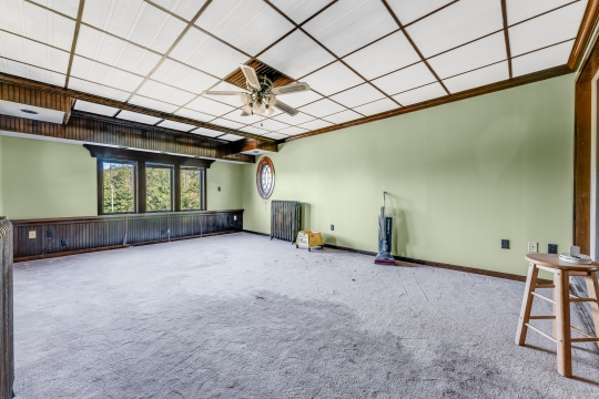 1266 National Pike Hopwood PA-41