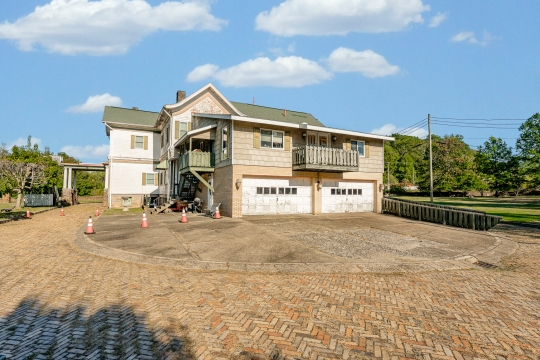 1266 National Pike Hopwood PA-45