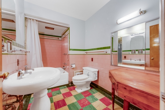 1266 National Pike Hopwood PA-6