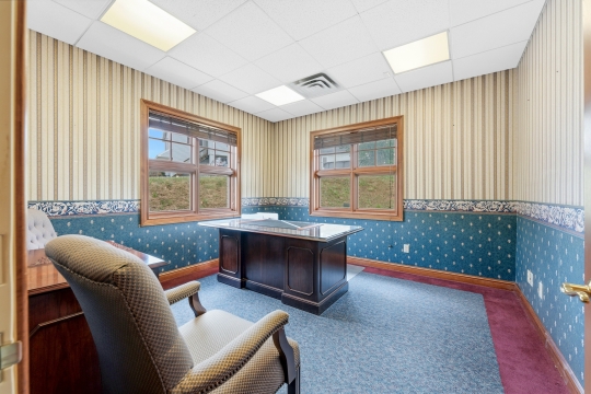 1703 Locust Ave-21